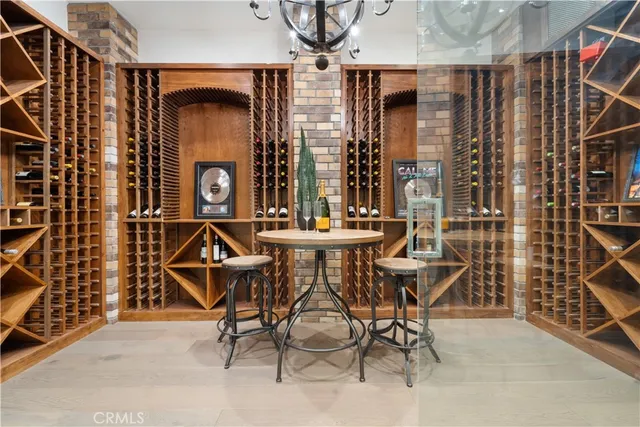 $10,000,000 | 17528 Jayden Lane, Encino, CA 91316