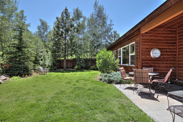 10195 Columbine Road Truckee, CA 96161 - Photo 13 of 14 Gallery Image 13