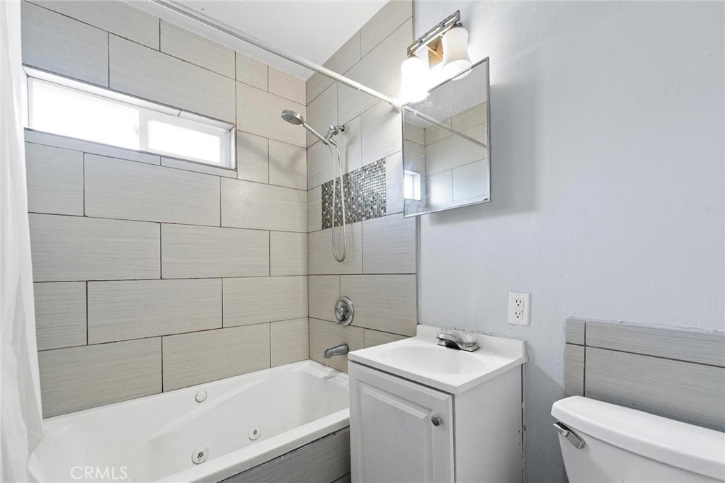 2412 West Raymond Street Compton, CA 90220 - Photo 22 of 37