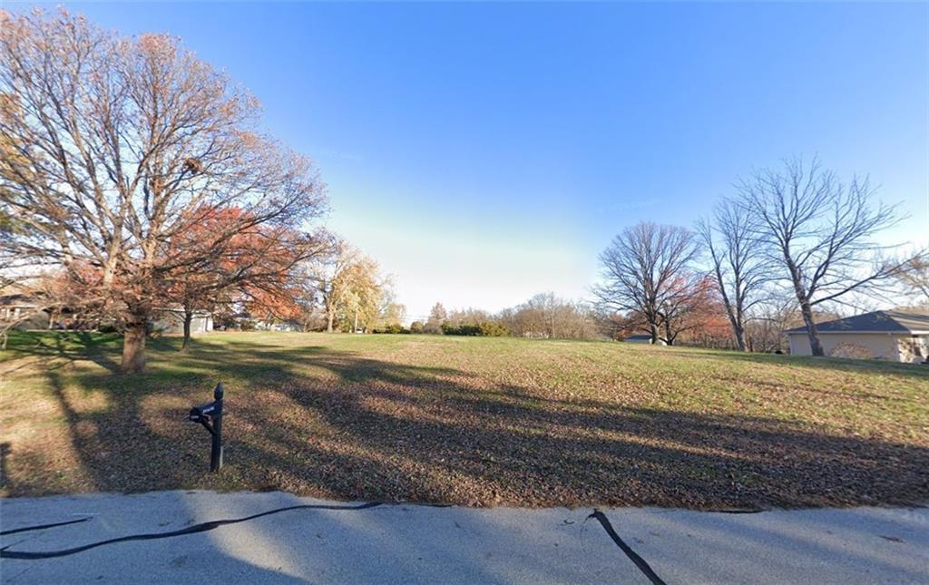 12300 Northwest Porter Road Kansas City, MO 64152 - Photo 2 of 5