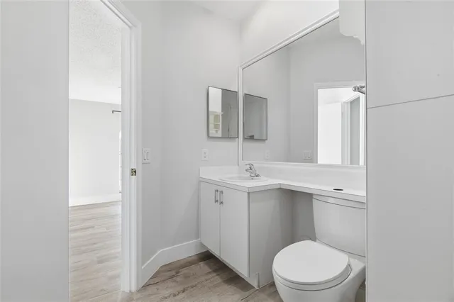 $399,000 | 2381 Northeast 14th Street Causeway, Unit 206, Pompano Beach, FL 33062