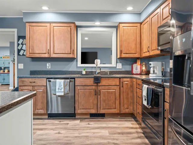 $414,900 | 282 Wyler Lane, Campbellsburg, IN 47108