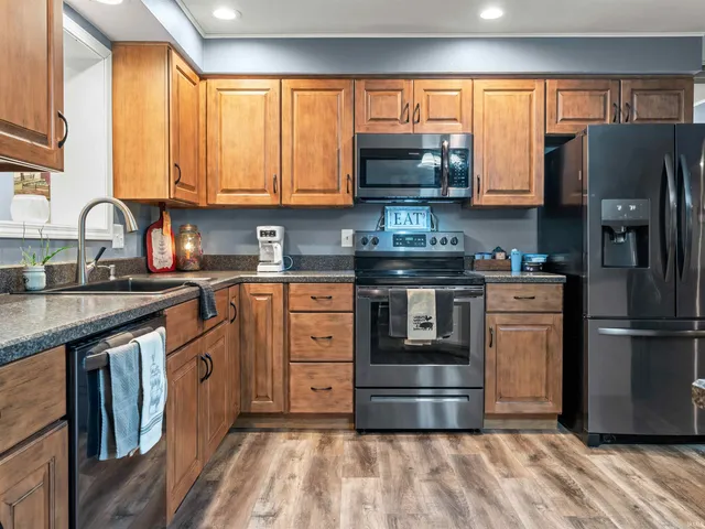 $414,900 | 282 Wyler Lane, Campbellsburg, IN 47108