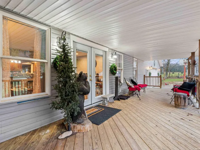 $414,900 | 282 Wyler Lane, Campbellsburg, IN 47108