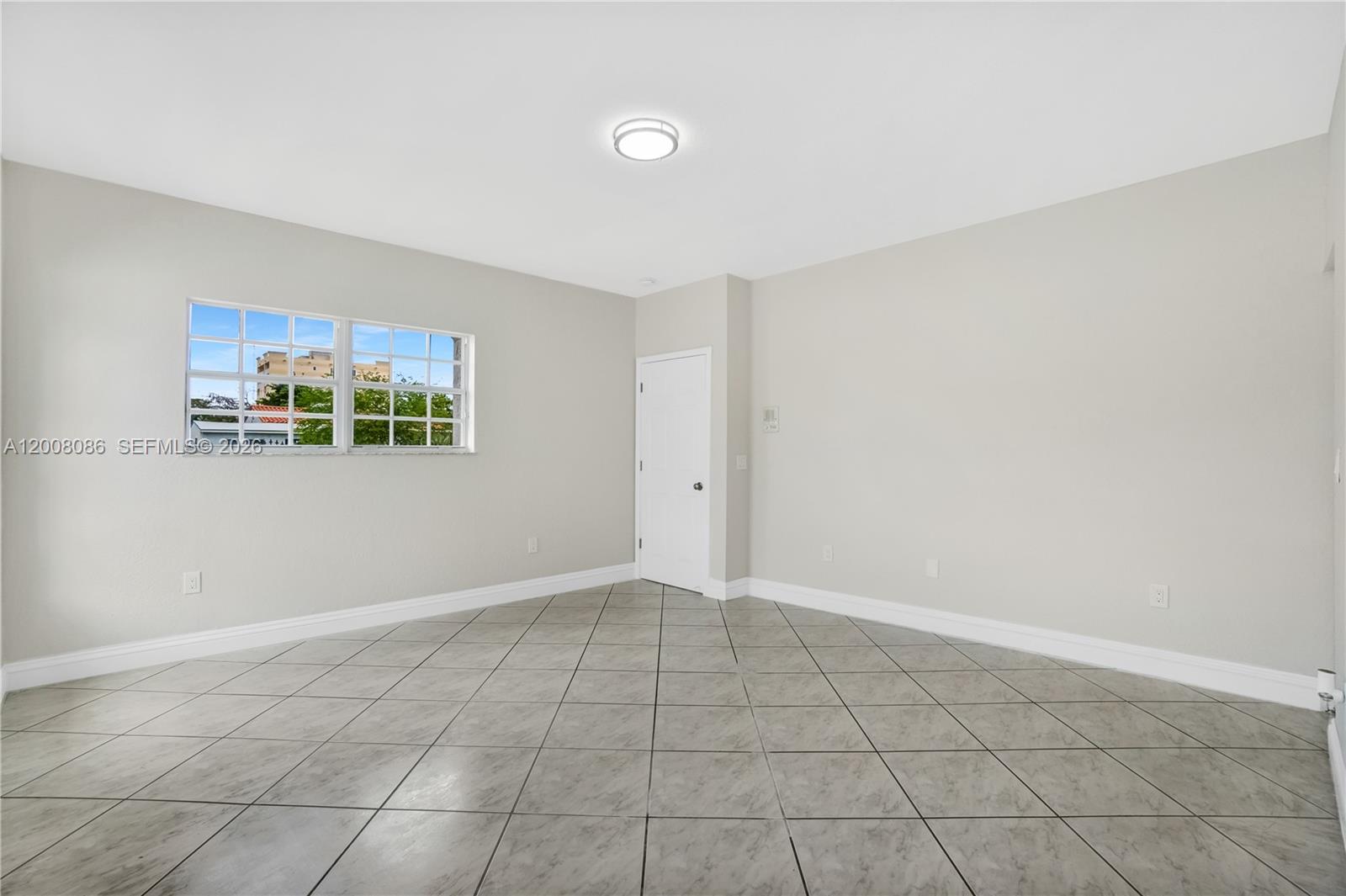 2850 Northwest 5th Street Miami, FL 33125 - Photo 19 of 37