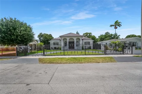 $925,000 | 2850 Northwest 5th Street, Miami, FL 33125