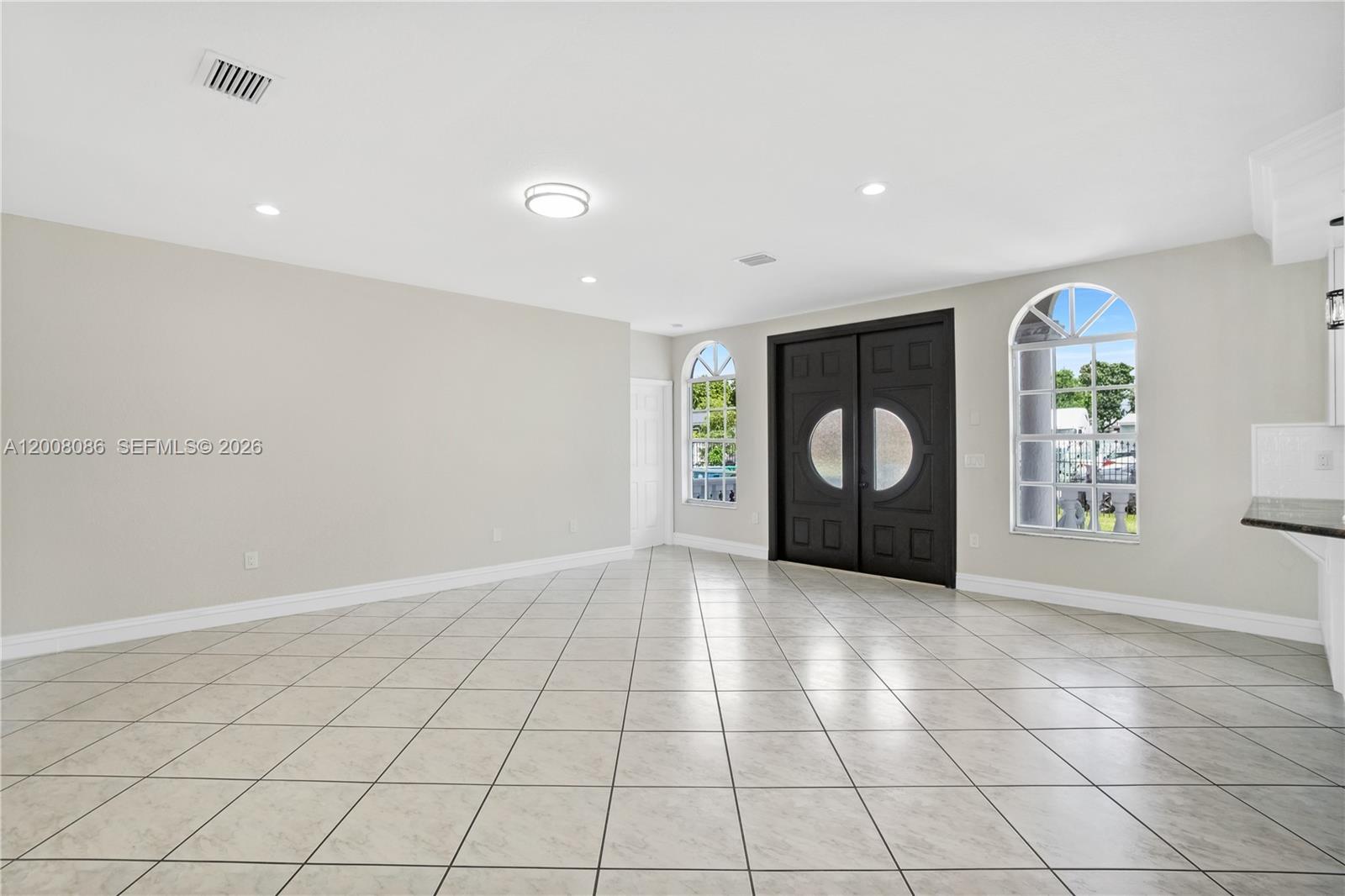2850 Northwest 5th Street Miami, FL 33125 - Photo 4 of 37