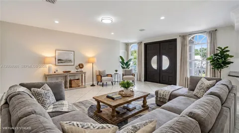 $925,000 | 2850 Northwest 5th Street, Miami, FL 33125