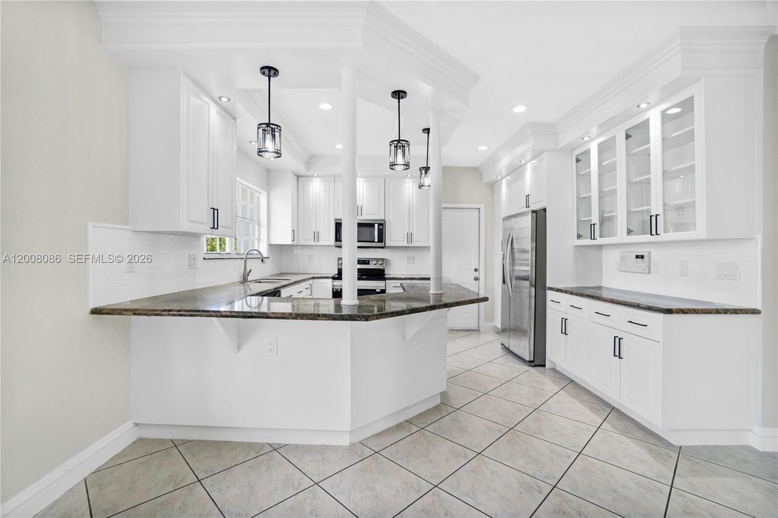 2850 Northwest 5th Street Miami, FL 33125 - Photo 8 of 37