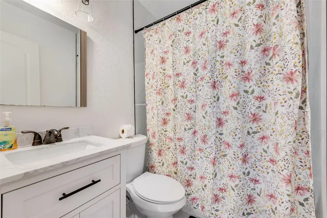 $285,000 | 709 North Pecan Street, Arlington, TX 76011