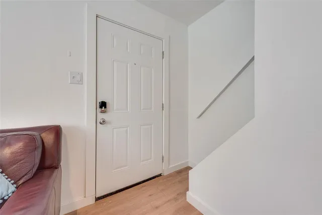 $285,000 | 709 North Pecan Street, Arlington, TX 76011