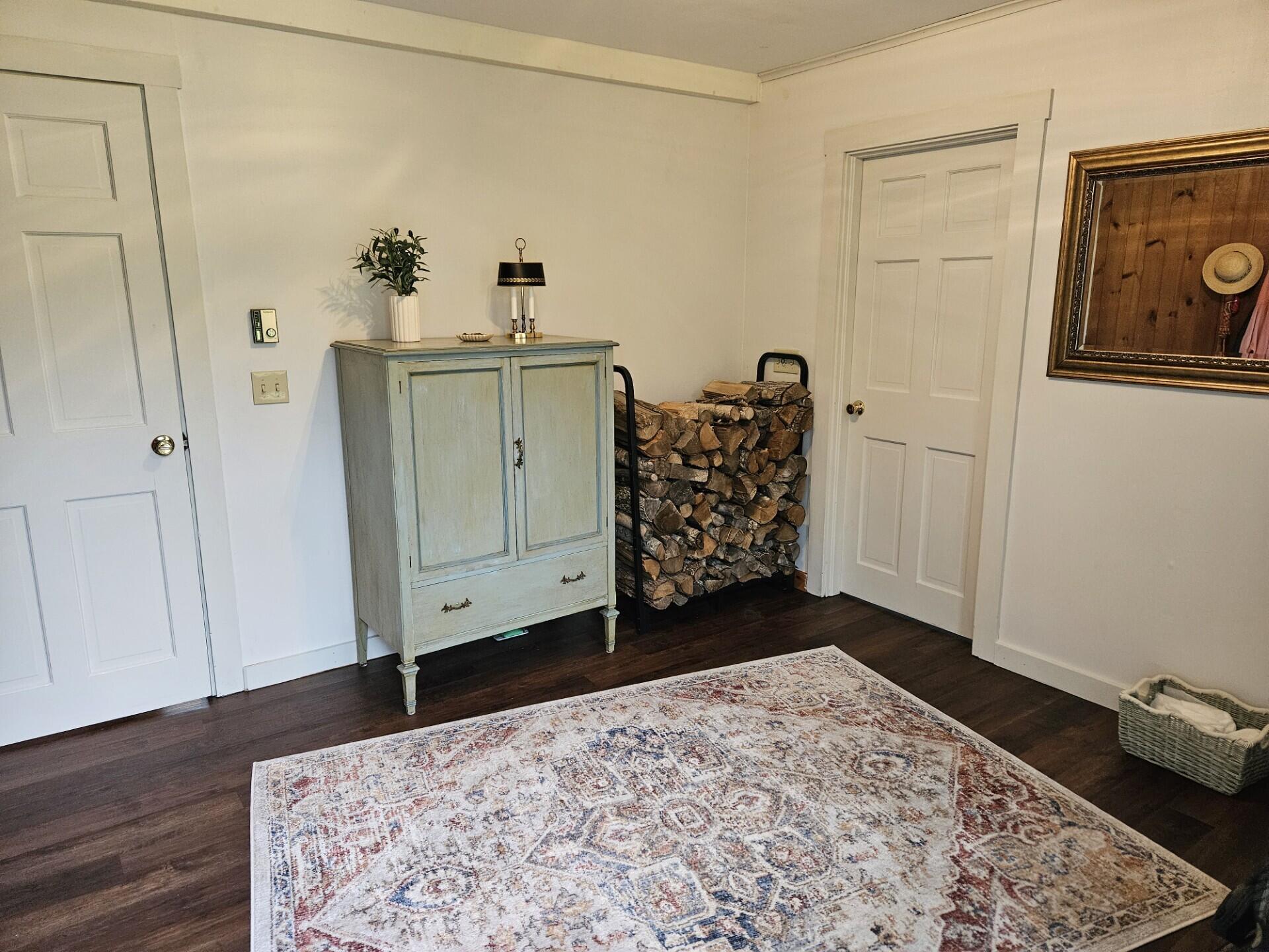 42 Old Mill Road New Harbor, ME 04554 - Photo 3 of 65 Entry Room