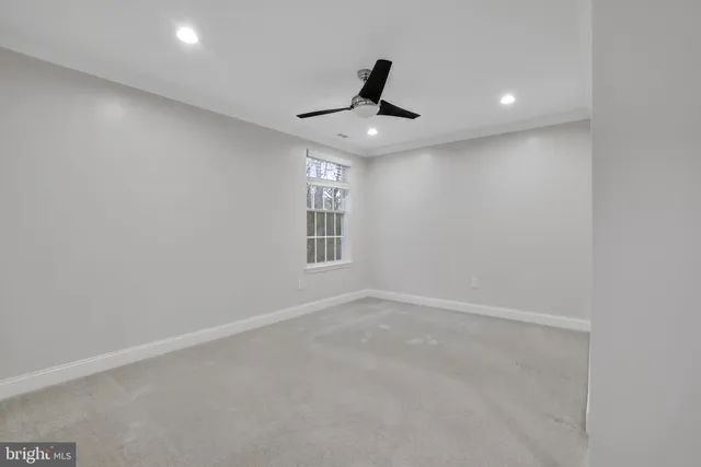 a view of a room with an empty space