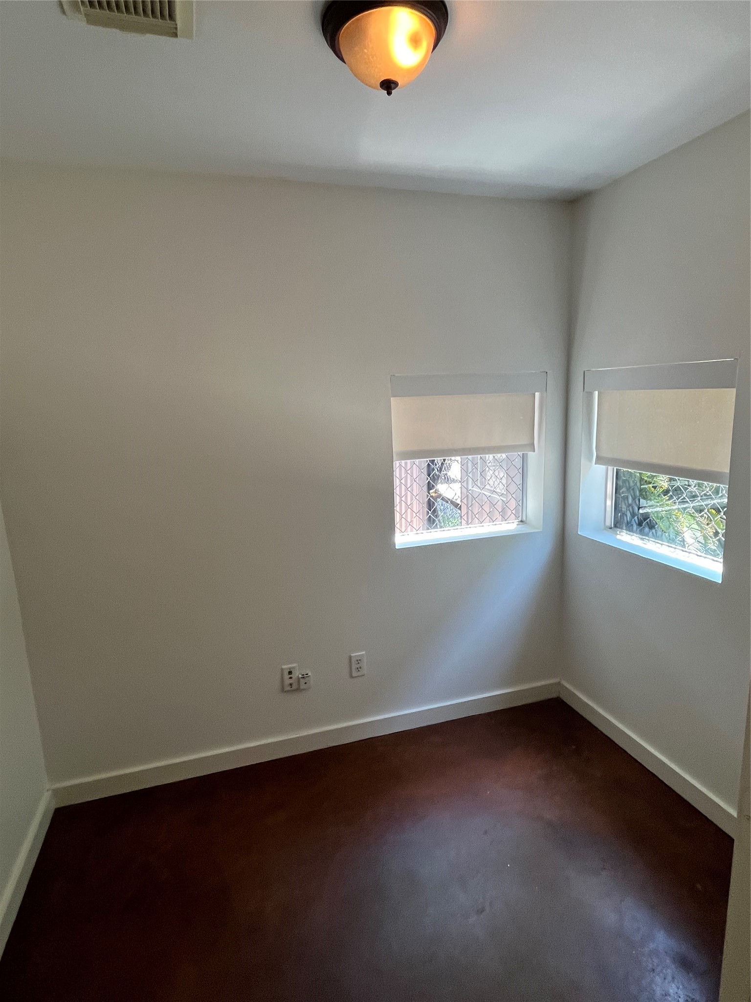 1315 Buckner Street Houston, TX 77019 - Photo 14 of 23 an empty room with a window