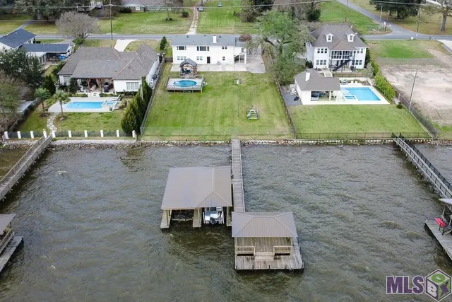 $849,000 | 1214 East Main Street, Ventress, LA 70783