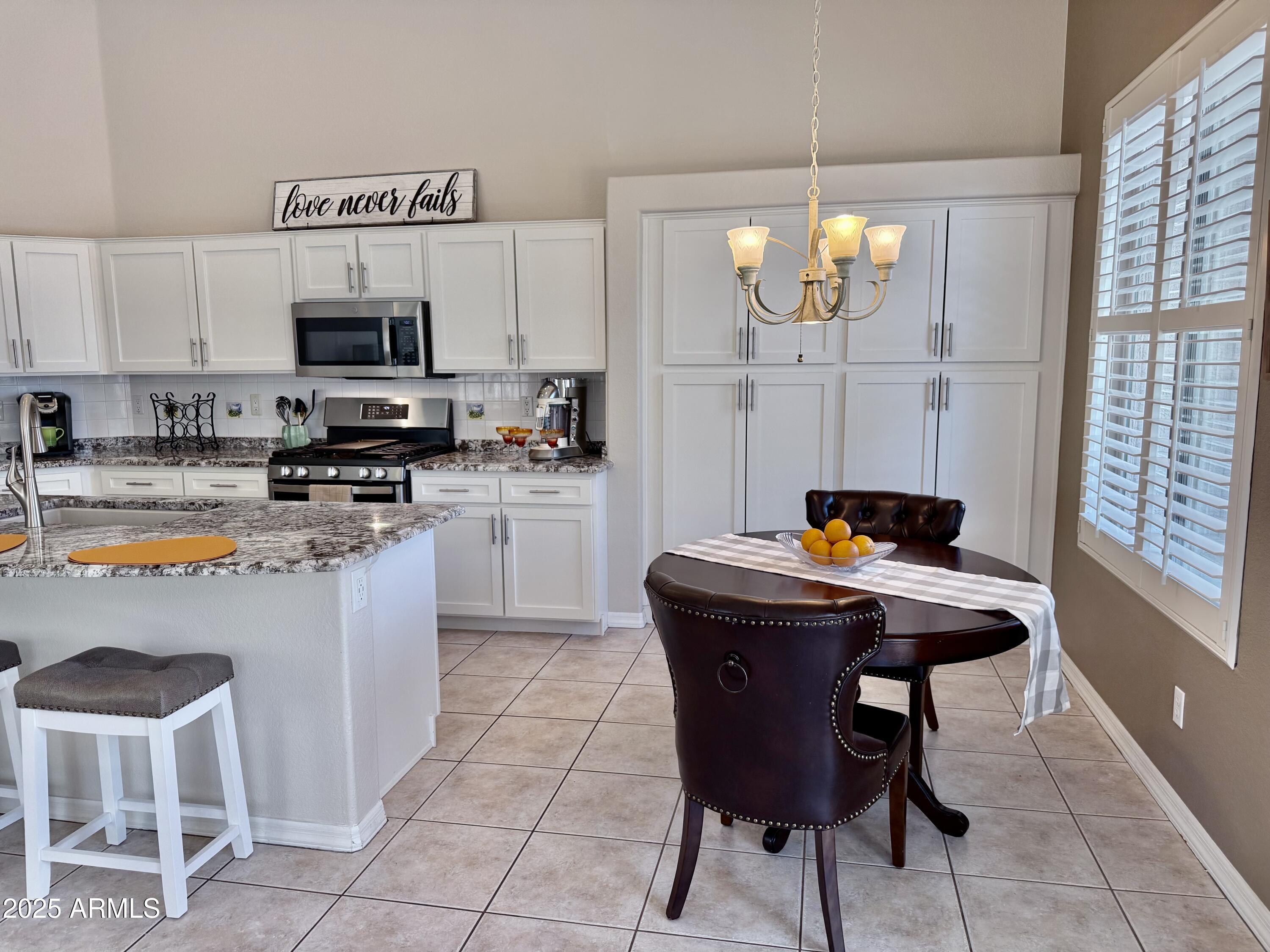 4335 East Walnut Road Gilbert, AZ 85298 - Photo 17 of 68 IMG_5155