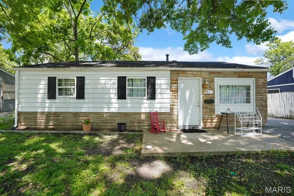 $89,900 | 11 St Lambert Drive, Cahokia, IL 62206