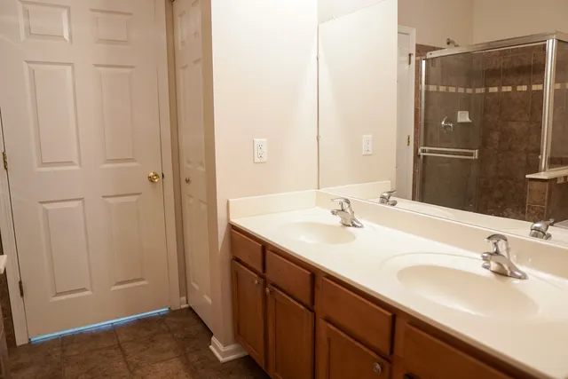 $2,200 | 1574 Millbrook Drive, Algonquin, IL 60102