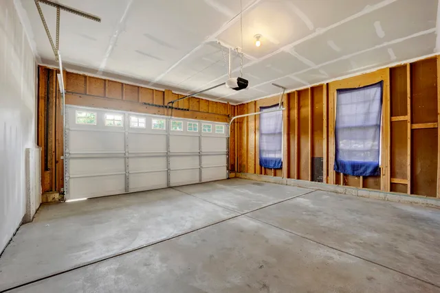 $2,200 | 1574 Millbrook Drive, Algonquin, IL 60102