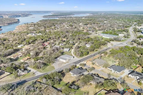 $599,900 | 102 Rancho Del Lago Lane, Belton, TX 76513