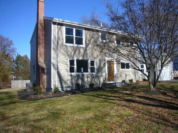 11 Cavanaugh Road Framingham, MA 01701 - Photo 2 of 16 Gallery Image 2
