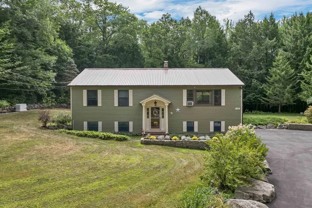 $584,000 | 108 Maple Manor Road, Conway, NH 03813