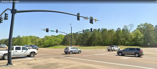 $2,500,000 | 18 / Highway, Brandon, MS 39042