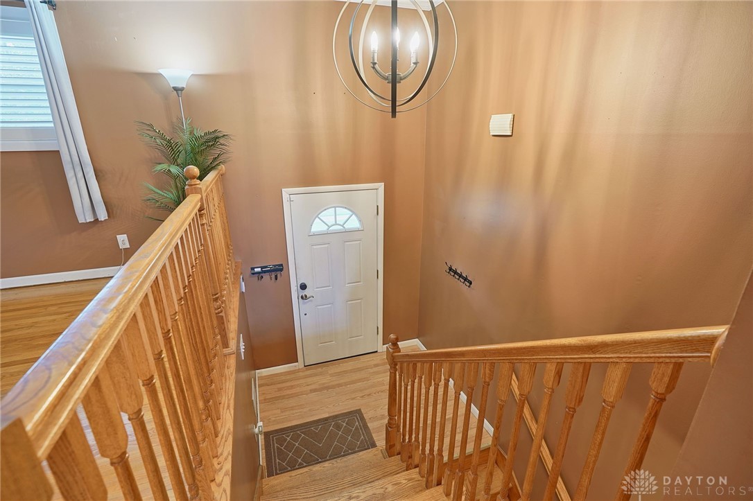 5631 Hunters Ridge Road Dayton, OH 45431 - Photo 3 of 40 Gallery Image 3