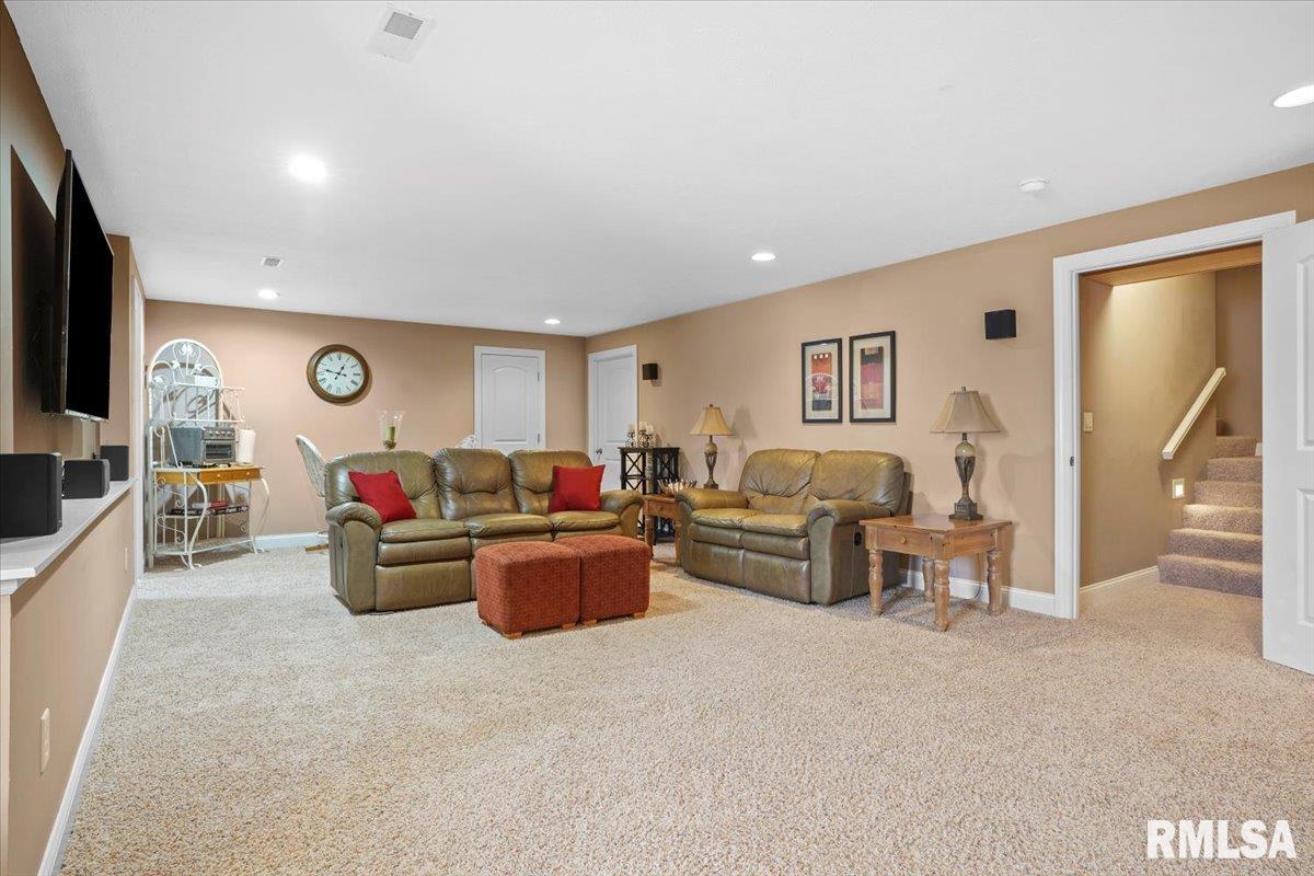 4092 Highbury Drive Springfield, IL 62711 - Photo 25 of 42 Gallery Image 25