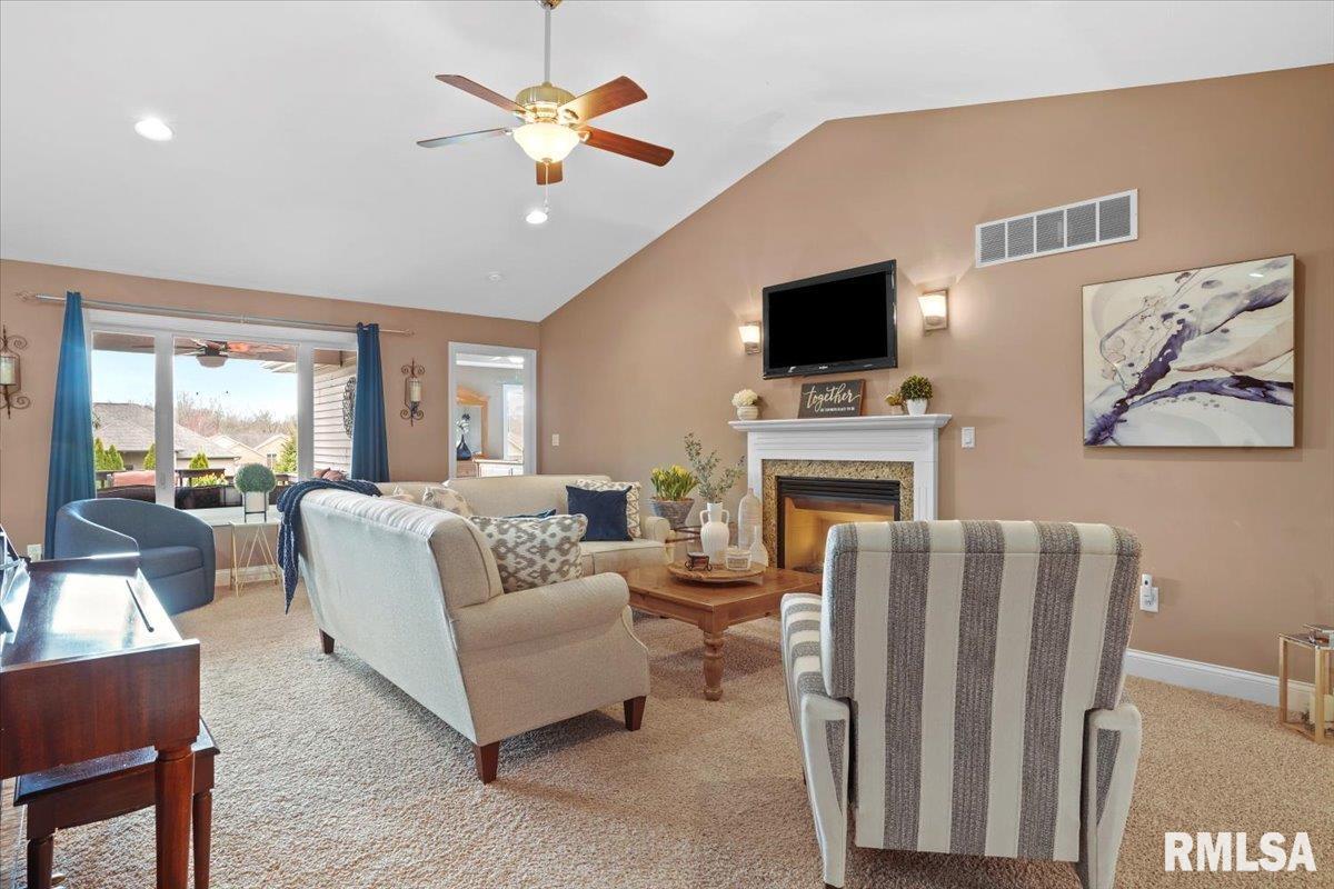 4092 Highbury Drive Springfield, IL 62711 - Photo 6 of 42 Gallery Image 6
