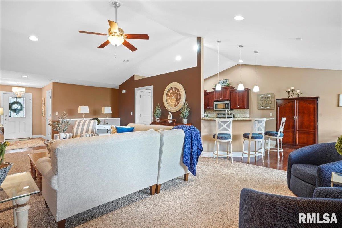 4092 Highbury Drive Springfield, IL 62711 - Photo 9 of 42 Gallery Image 9