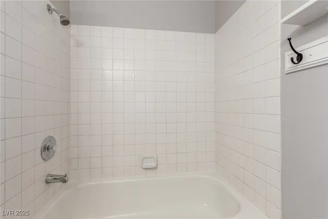 $425,000 | 3012 Light Wind Court, Las Vegas, NV 89108