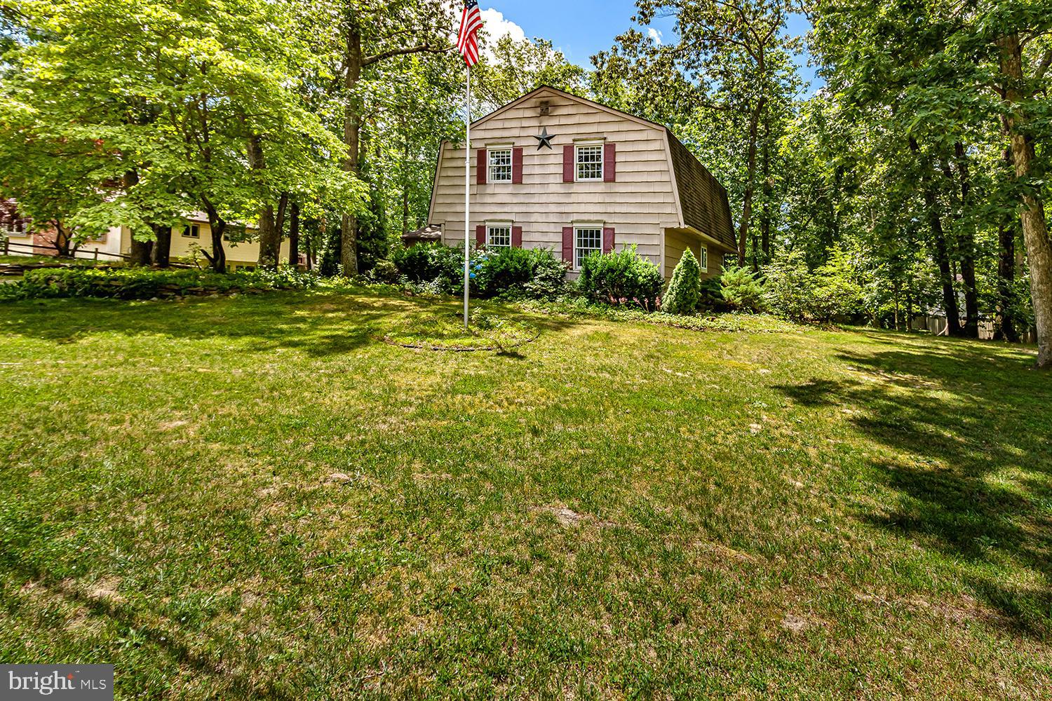 118 Peach Road Marlton, NJ 08053 - Photo 2 of 27 Front yard view