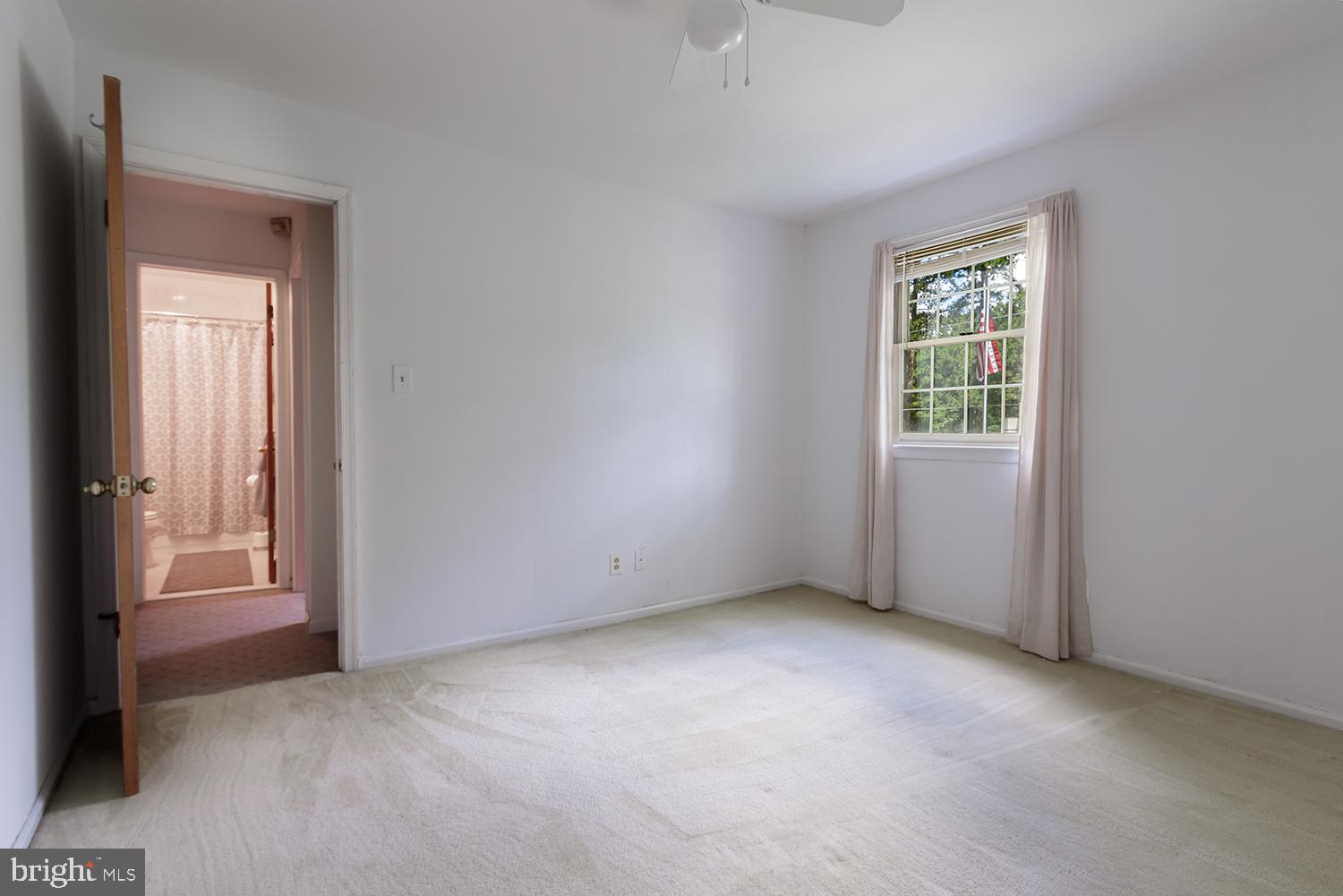 118 Peach Road Marlton, NJ 08053 - Photo 19 of 27 Bedroom 2