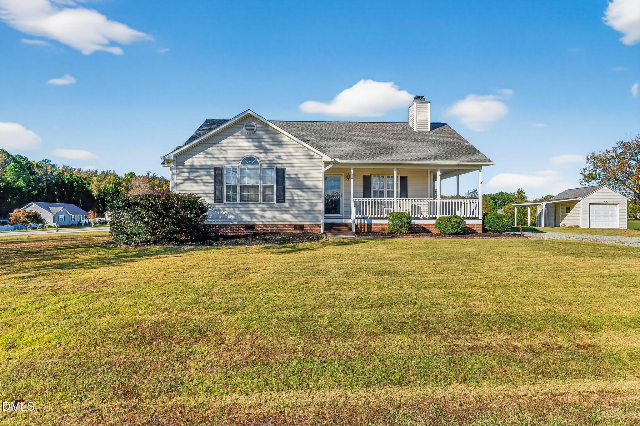 1001 Retriever Lane Raleigh, NC 27603 - Photo 3 of 19