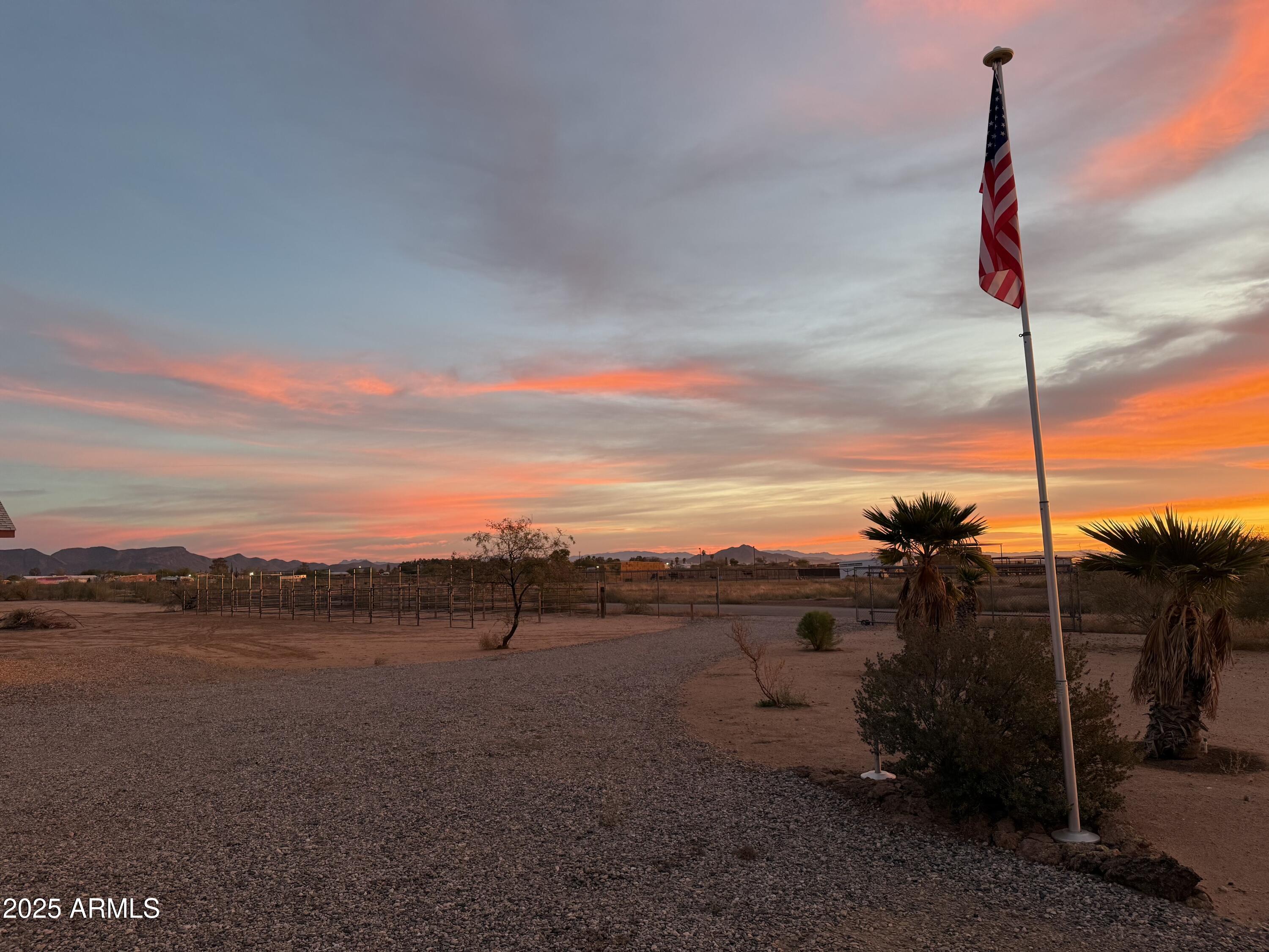 50910 West Long Rifle Road Aguila, AZ 85320 - Photo 39 of 59 IMG_1421
