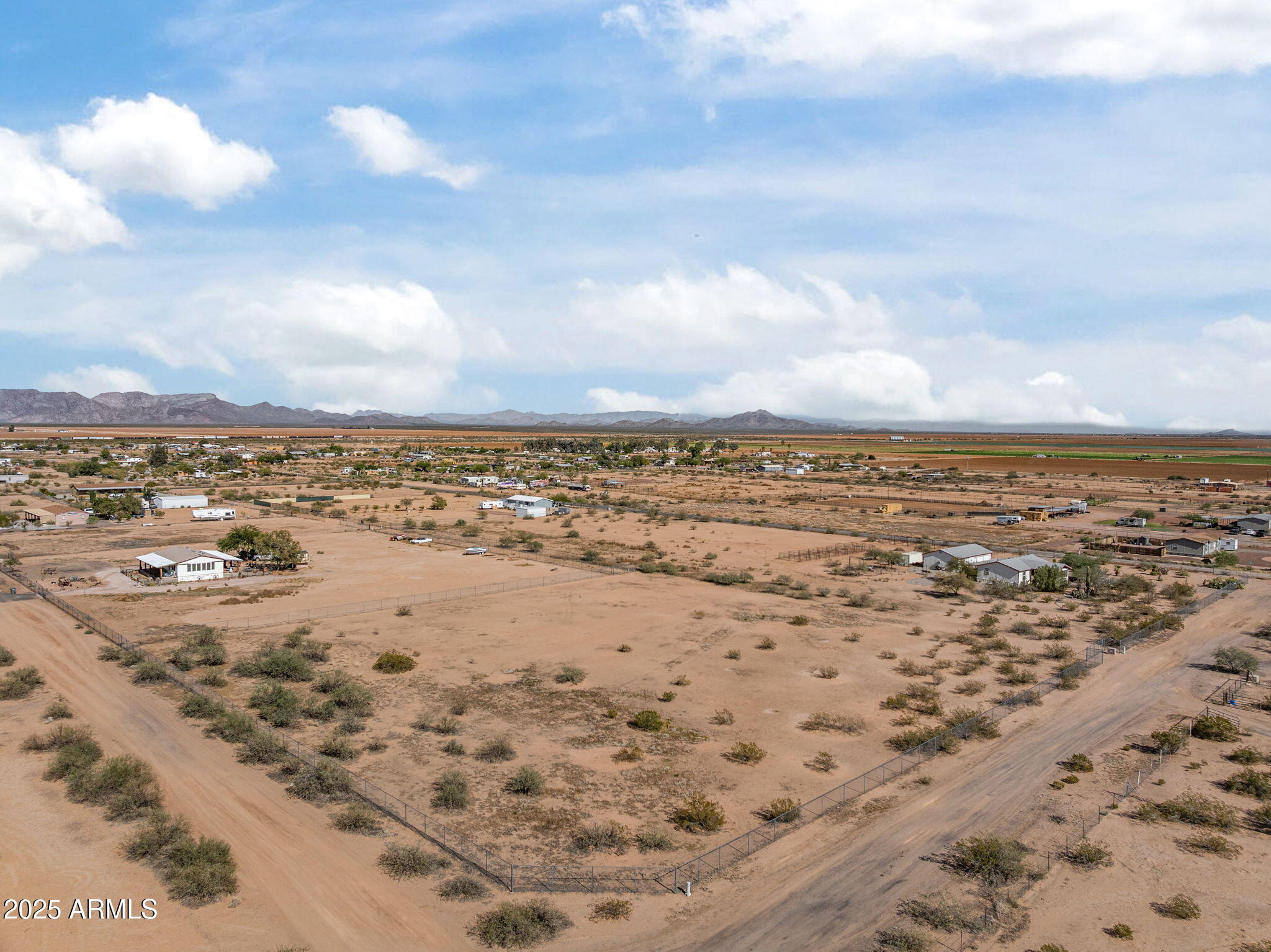 50910 West Long Rifle Road Aguila, AZ 85320 - Photo 43 of 59 a view of beach and ocean