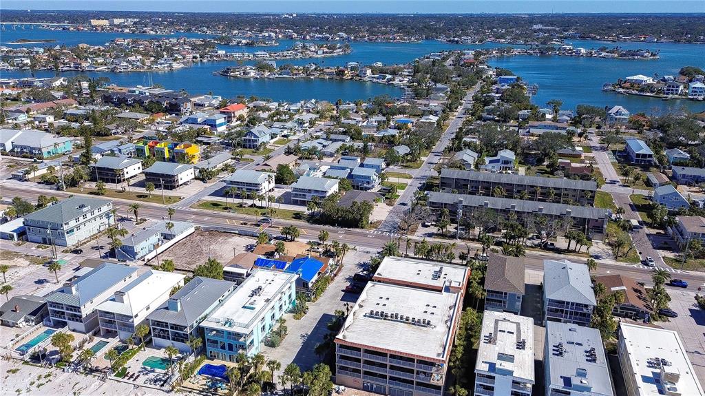 108 20th Avenue Indian Rocks Beach, FL 33785 - Photo 6 of 71