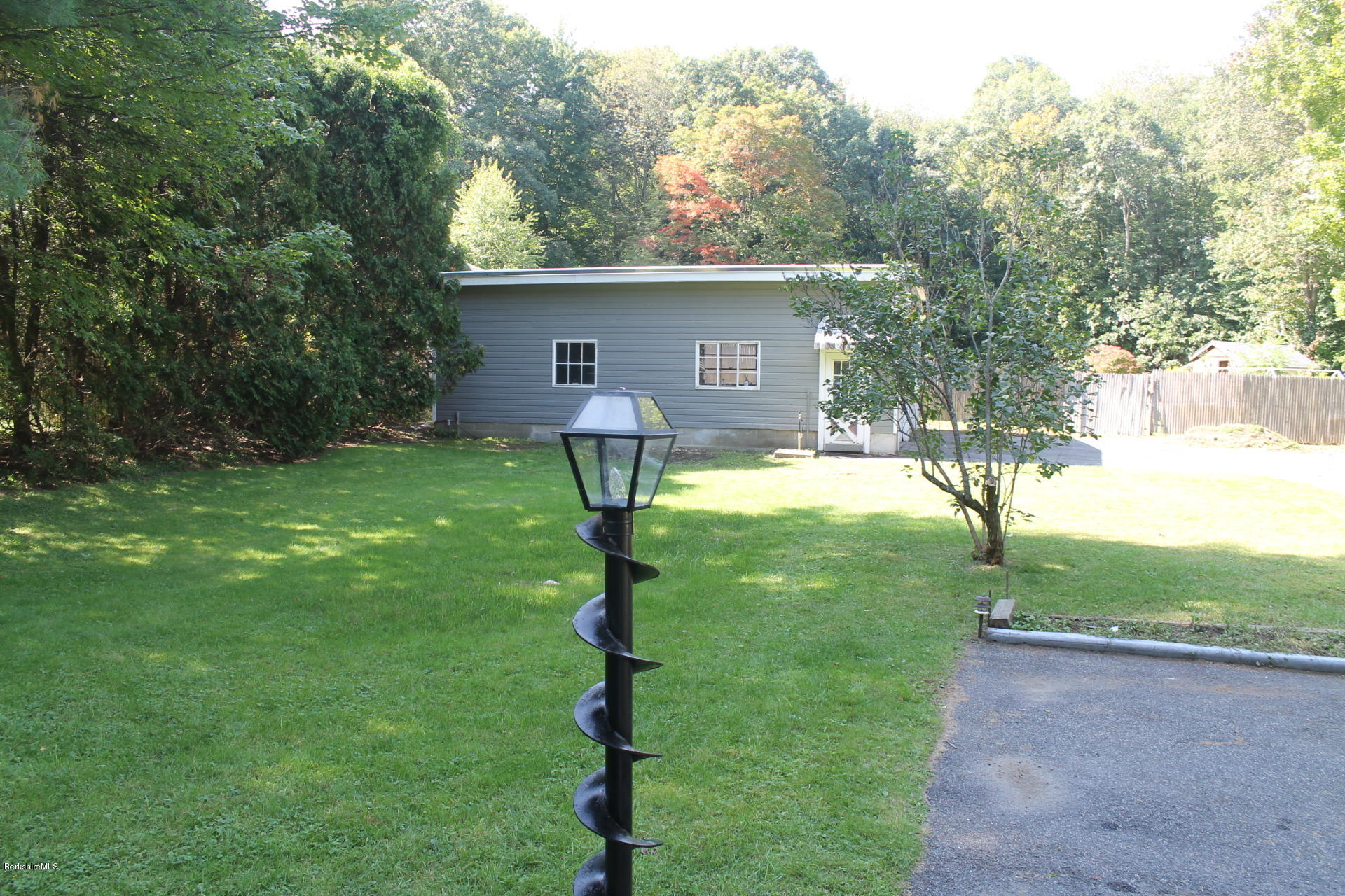 407 Cheshire Road Pittsfield, MA 01201 - Photo 4 of 11 IMG_5420