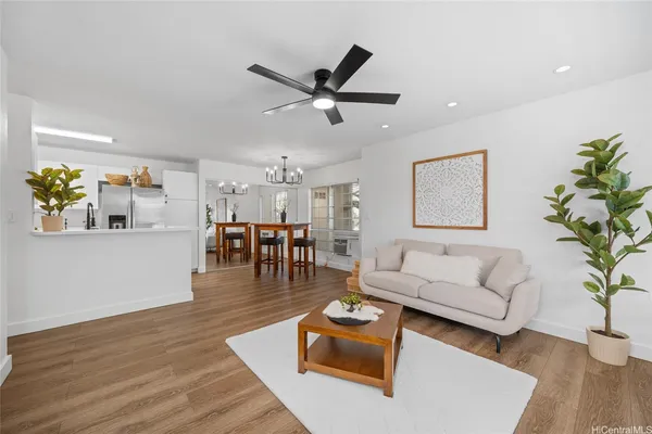 $570,000 | 306 Mananai Place, Unit 4D, Honolulu, HI 96818