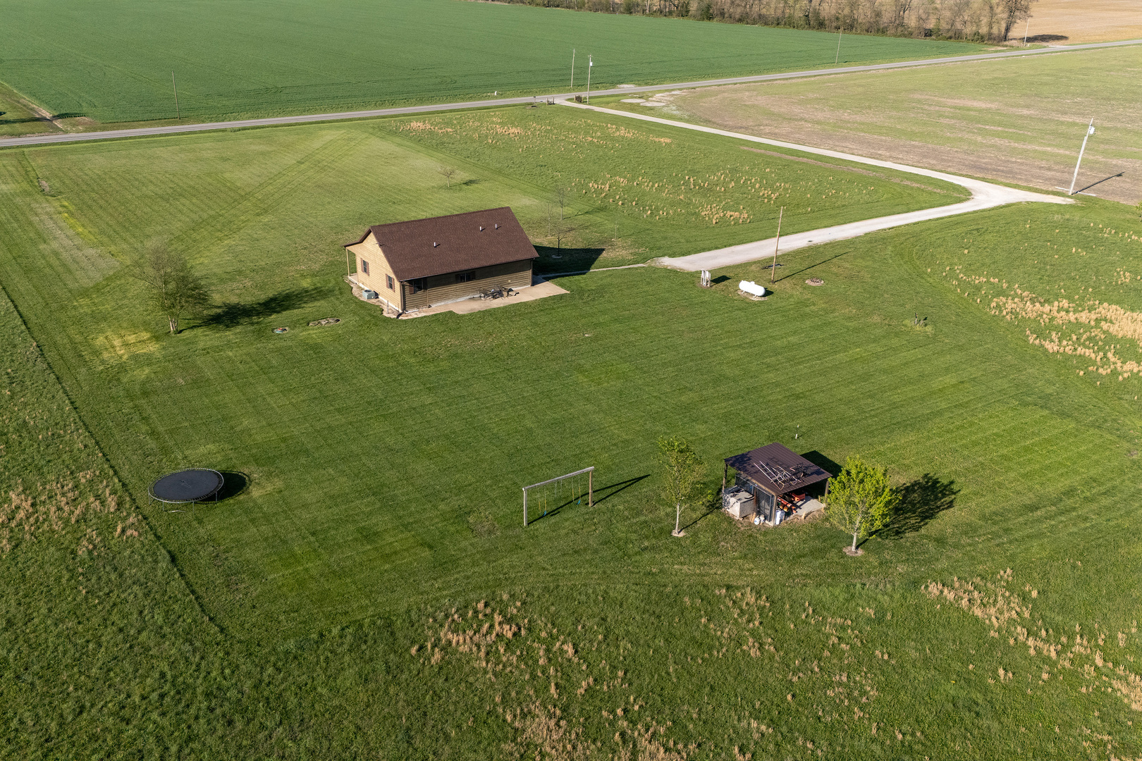 9242 East Park Street Road Du Quoin, IL 62832 - Photo 41 of 44 a view of a tennis court