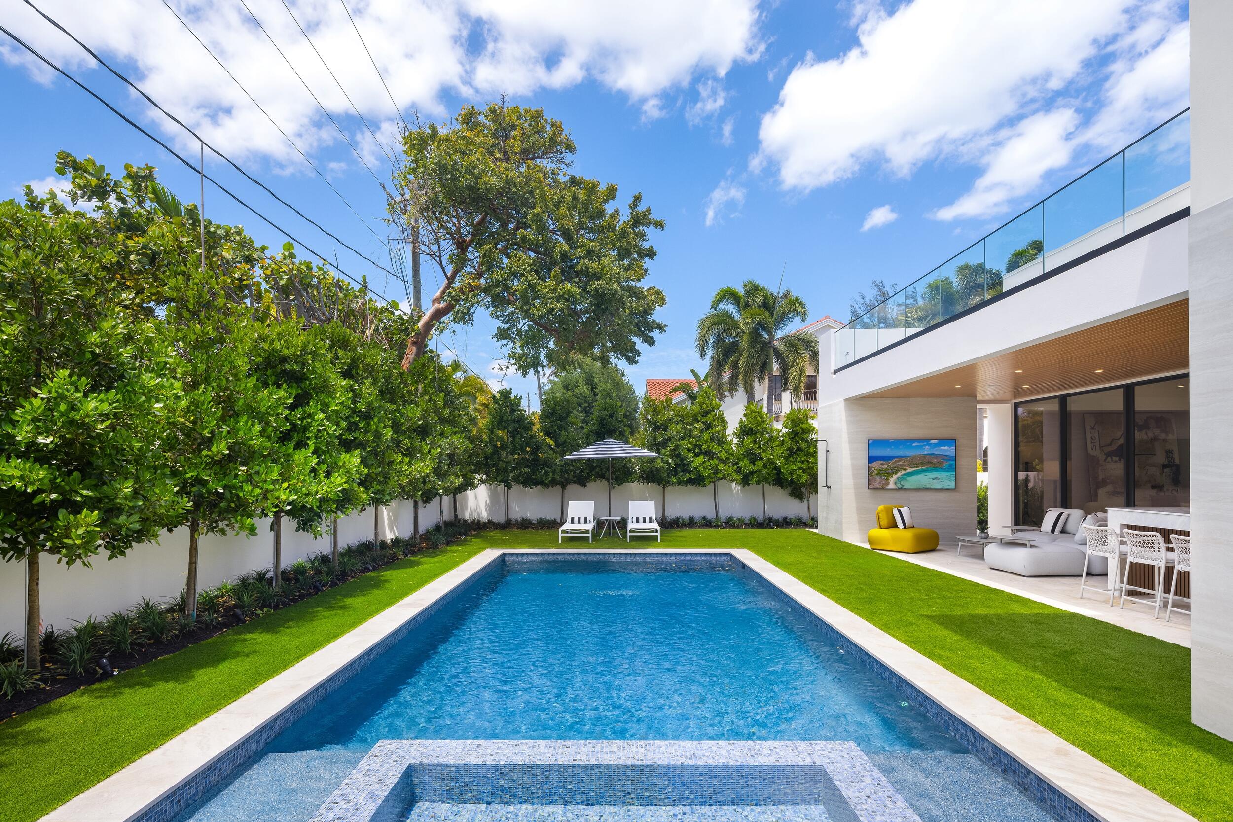 1351 Cocoanut Road Boca Raton, FL 33432 - Photo 55 of 101 POOL / PATIO