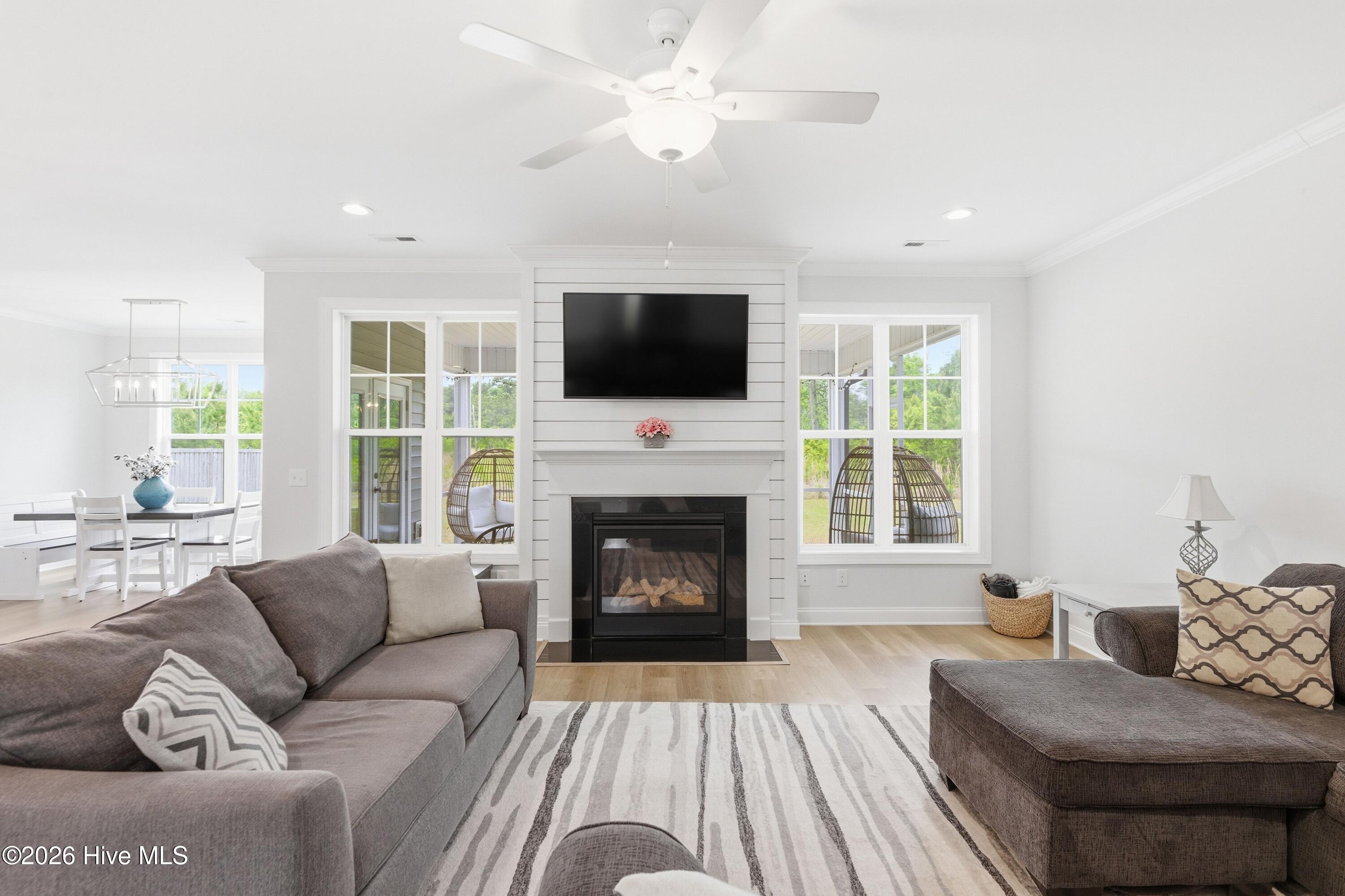 99 West Abaco Way Hampstead, NC 28443 - Photo 6 of 54 006_99_west_abaco_way-6_412