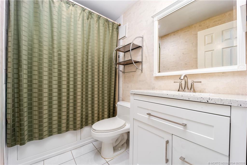 5353 Southeast Miles Grant Road, Unit F104 Stuart, FL 34997 - Photo 13 of 25 Gallery Image 13