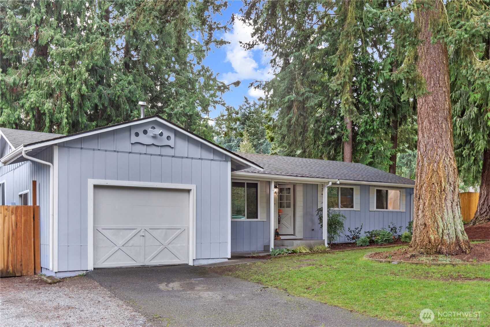 203 South 357th Street Federal Way, WA 98003 - Photo 3 of 28 front view of a house with a yard