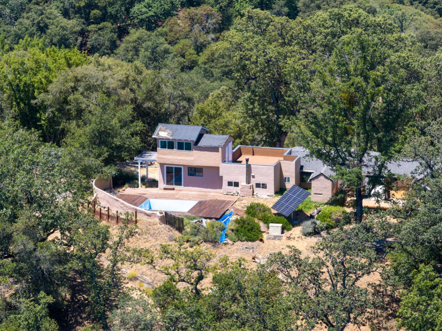 39700 Laurel Springs Road Carmel Valley, CA 93924 - Photo 4 of 52