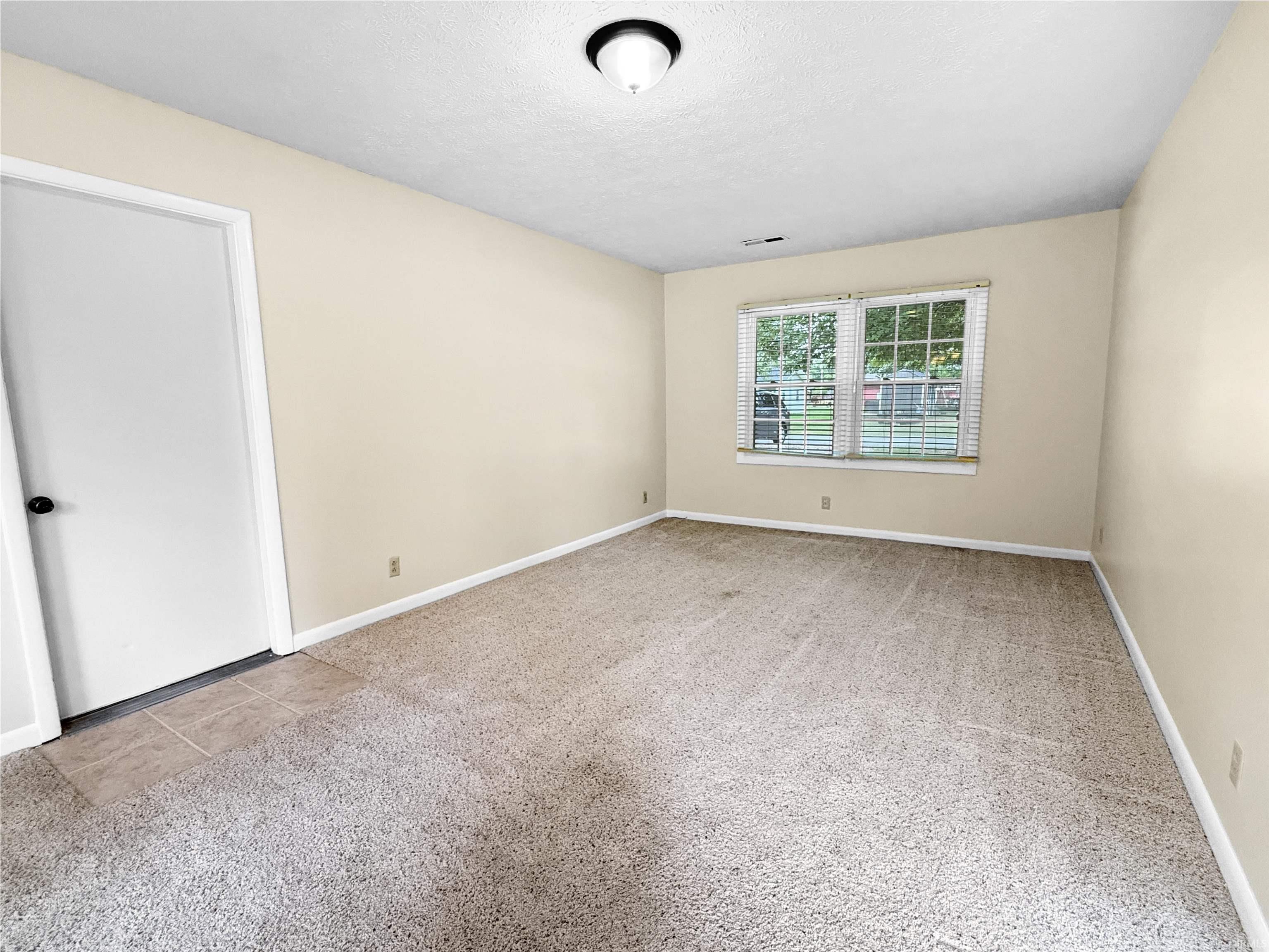 1273 West Clover Street Jasper, IN 47546 - Photo 13 of 26