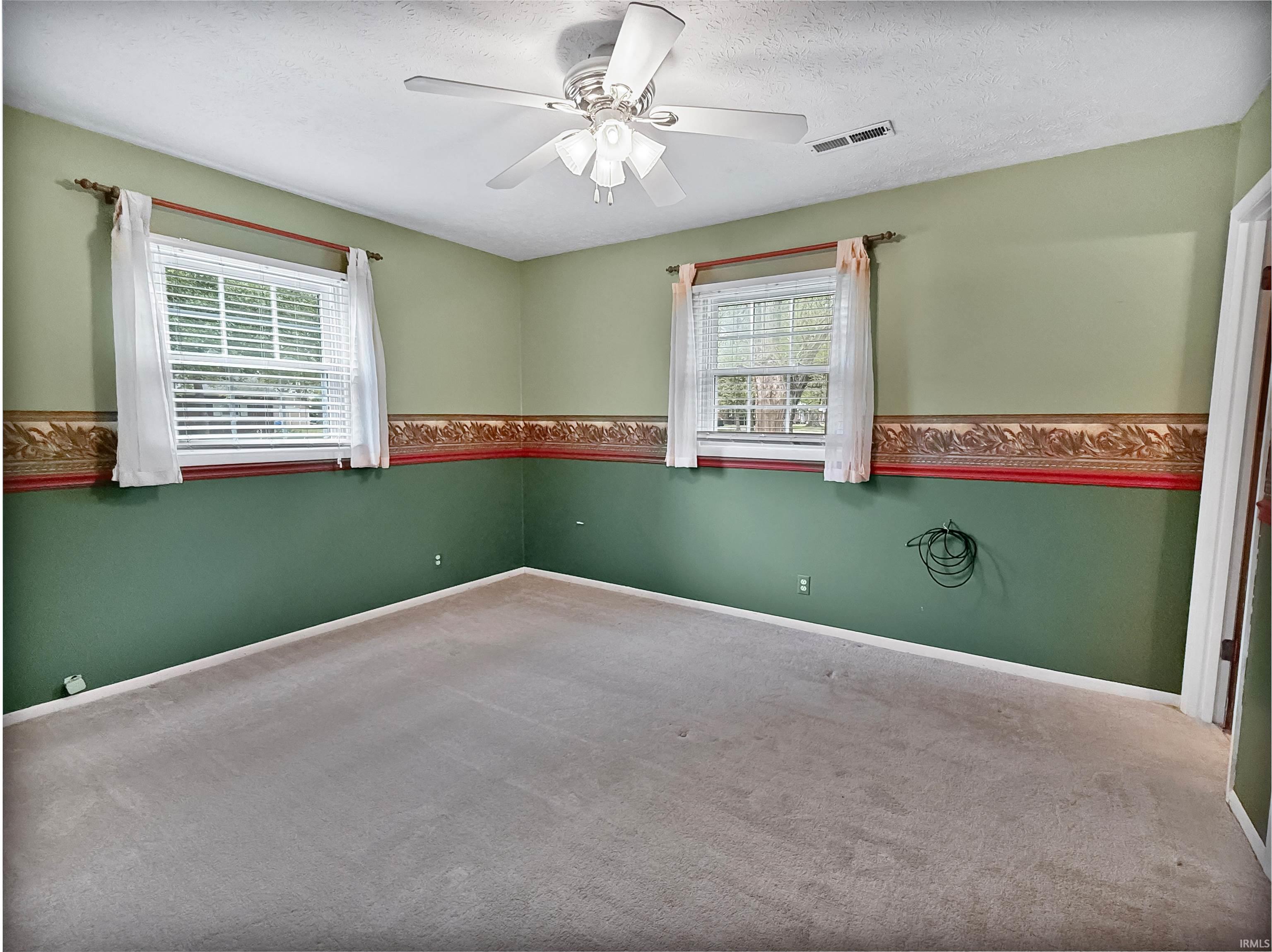 1273 West Clover Street Jasper, IN 47546 - Photo 14 of 26