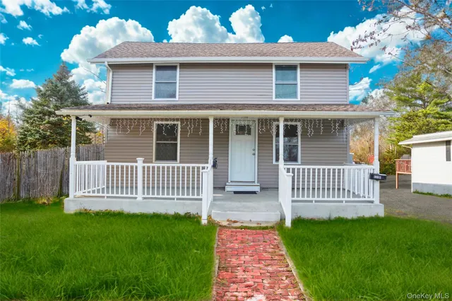 $649,000 | 630 Northville Turnpike, Riverhead, NY 11901