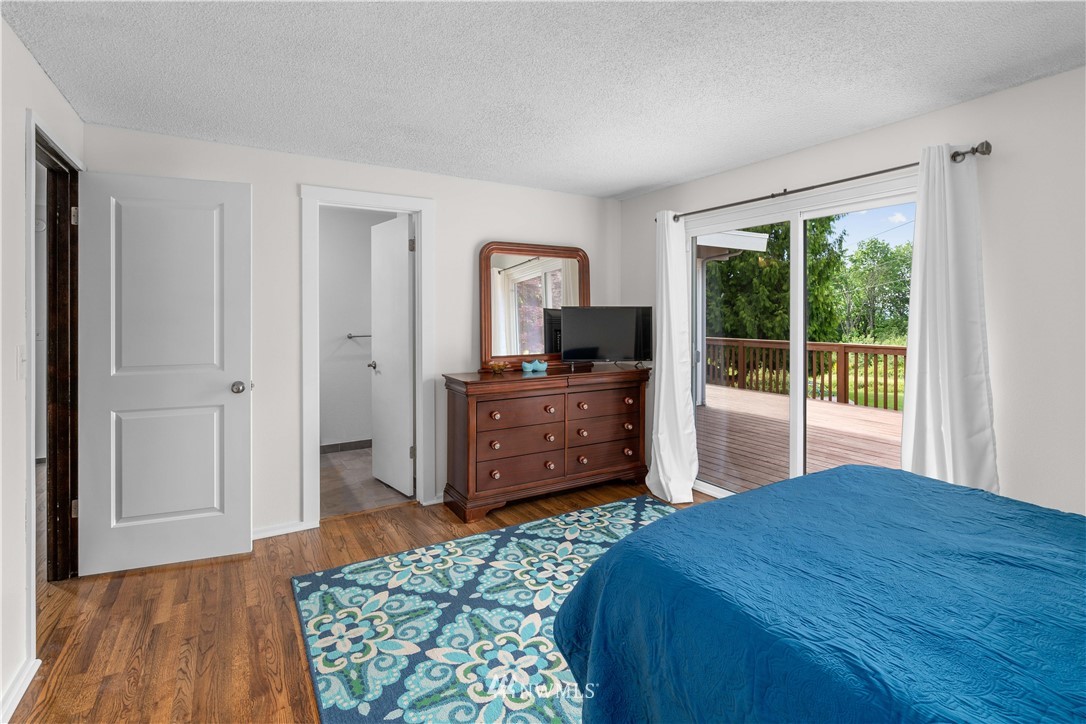 1716 16th Place Southeast Renton, WA 98055 - Photo 16 of 40 Gallery Image 16